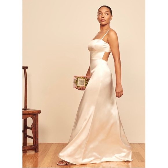 Reformation Pisco dress - White Satin | Size: 2 - Picture 4 of 7